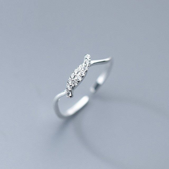 A-ROCH-Wavy Rhinestone Sterling Silver Open Ring