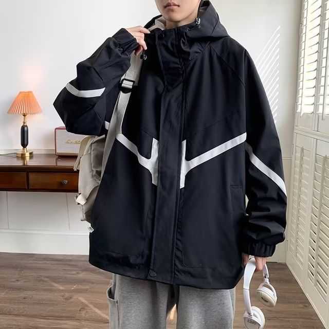 Femilina-Two Tone Hooded Zip Windbreaker