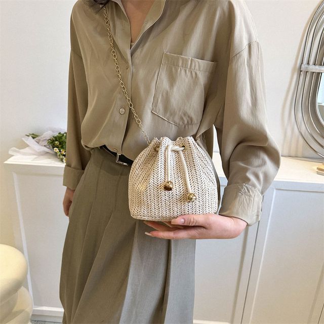 Chain Strap Straw Bucket Bag