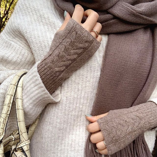 Frior-Plain Knit Gloves