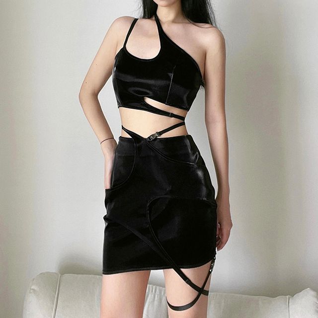 Kualien - Set: One-Shoulder Crop Tank Top + Mini Skirt | YesStyle