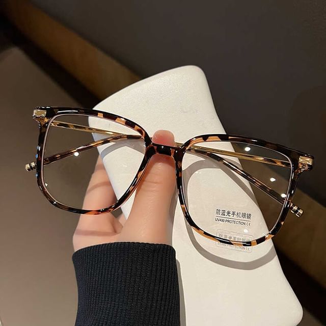 MOL Girl-Thin Frame Sunglasses