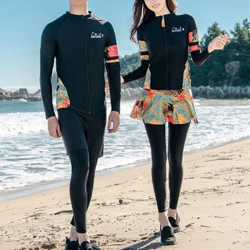 Couple Matching Rash Guard / Swim Shorts / Set