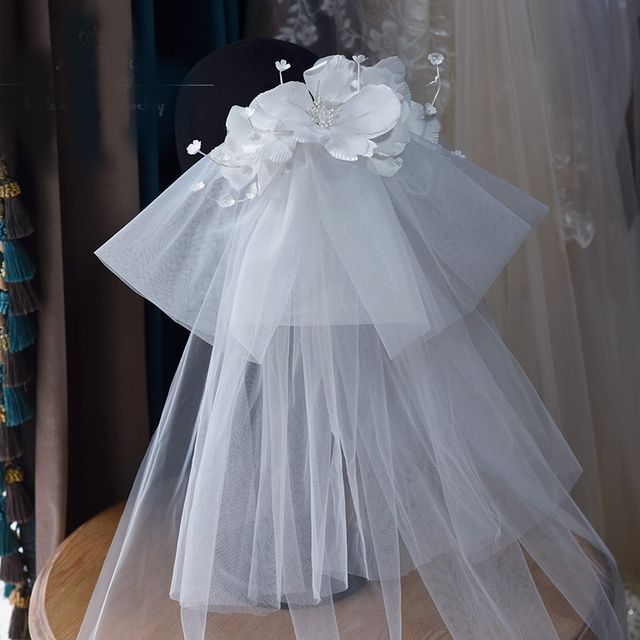 Kanzashi-Lace Wedding Veil