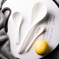 Cassandra - Ceramic Spoon Cassandra - Ceramic Spoon
