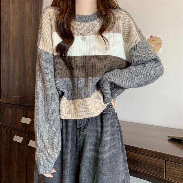 Sisyphi-Drop Shoulder Round Neck Striped Crop Sweater
