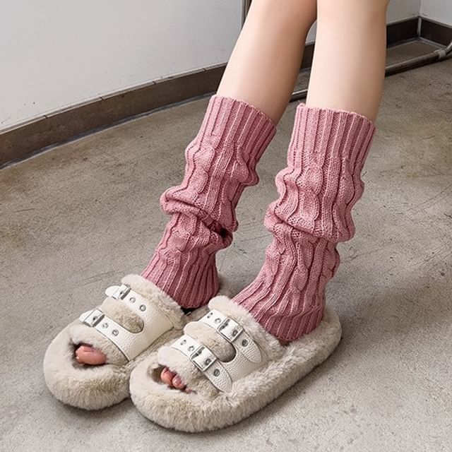 Gentiana-Plain Cable Knit Leg Warmers