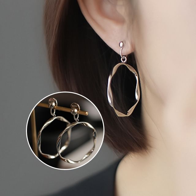 pexrl jewelry-Twisted Hoop Drop Clip-On Earring