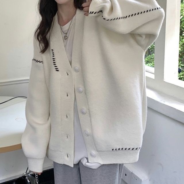 monroll-V-Neck Contrast Stitching Button-Up Cardigan