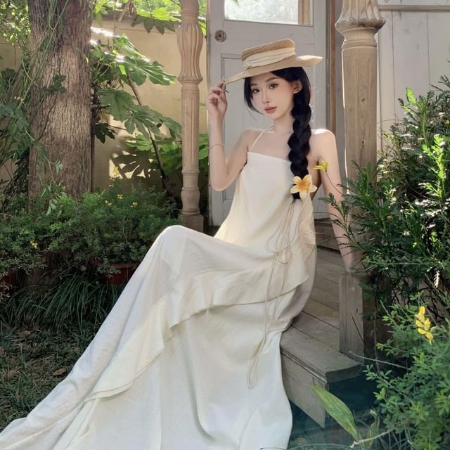 Moanum-Halter Plain Ruffle Maxi Sundress