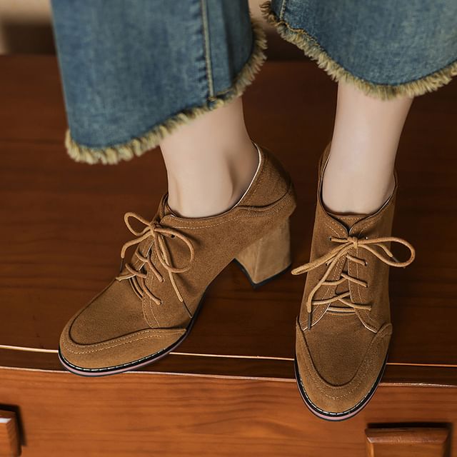 Megan-Chunky Heel Plain Lace-Up Pumps