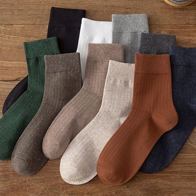 Mimiyu-Set Of 4 Plain Crew Socks