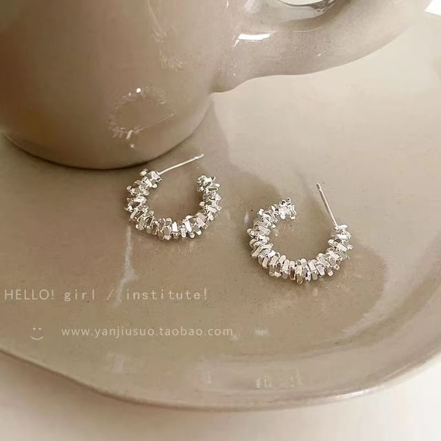 Chimerro-Irregular Hoop Earring