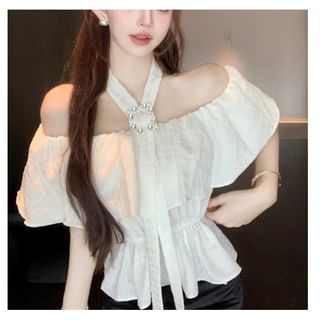 Whoosh-Short-Sleeve Off-Shoulder Plain Peplum Blouse