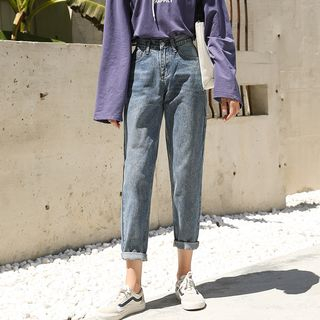 straight leg baggy jeans