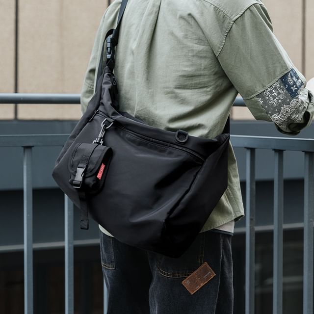 Wavecho-Set Plain Waterproof Crossbody Bag Pouch