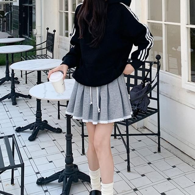 Woohan-Drawstring Waist Plain Lace Trim Mini Pleated Skirt