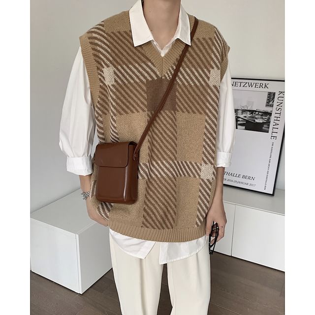 Omozando-V-Neck Plaid Sweater Vest