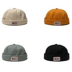 Heloi - Applique Brimless Hat Heloi - Applique Brimless Hat