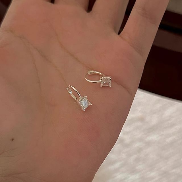 Dashiro-Rhinestone Drop Earring