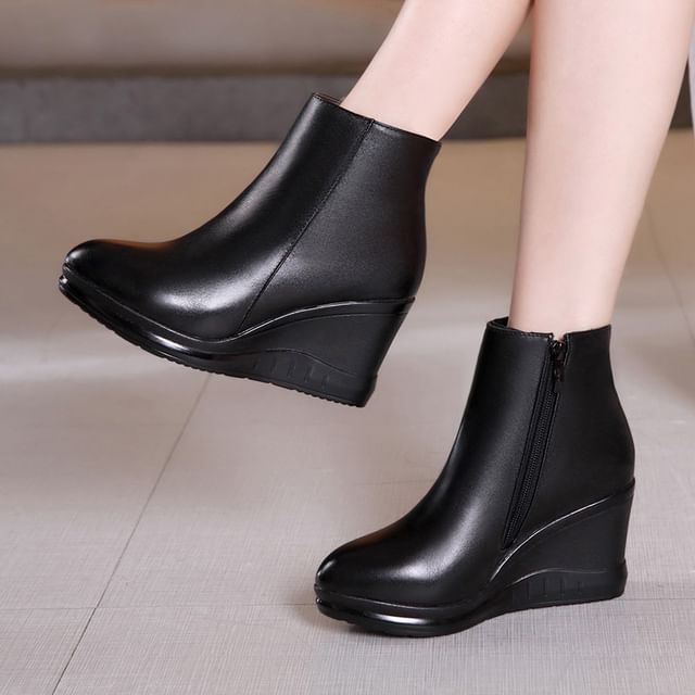 Freesia-Platform Wedge Short Boots