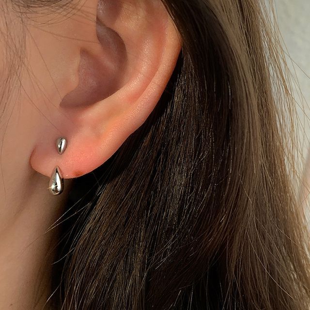 Dashiro-Droplet Sterling Silver Earring