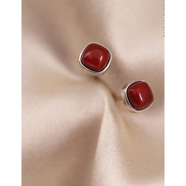Toinianimos-Sterling Silver Stud Earring
