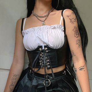 black harness belt