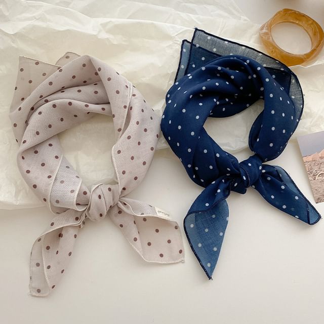 Amandier-Dotted Square Scarf