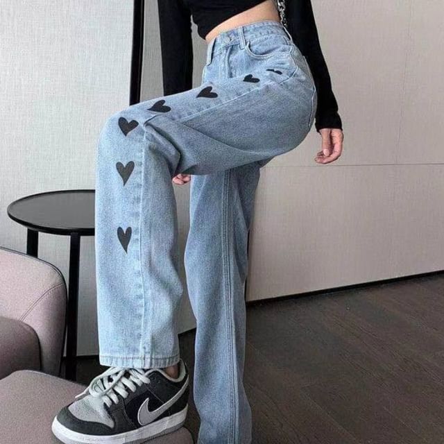Geuleom - High-Waist Heart Embroidery Straight Leg Jeans