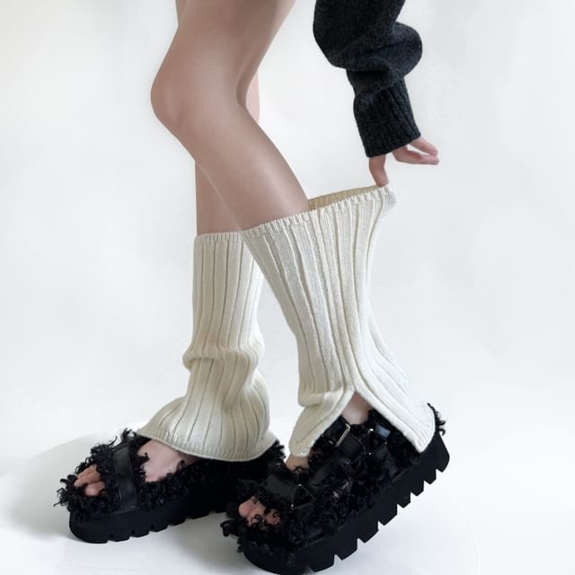 Gentiana-Plain Ribbed Knit Leg Warmer
