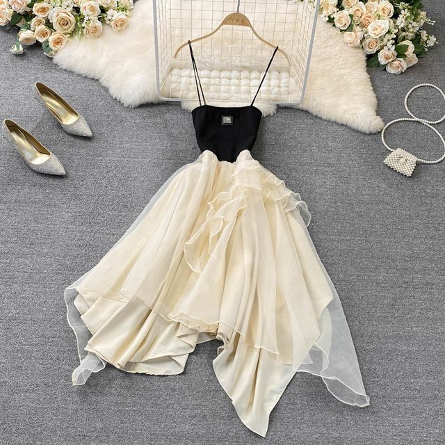 Yearnin - Color Block Asymmetrical Dress | YesStyle
