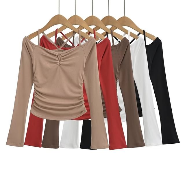 Hollahop-Long-Sleeve Boatneck Plain Crop Top