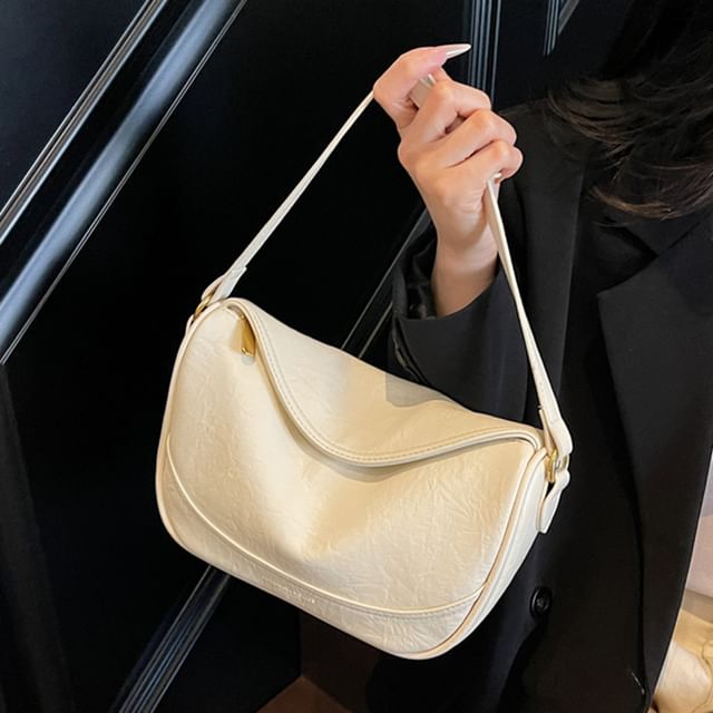 Skyglow-Plain Textured Faux Leather Shoulder Bag