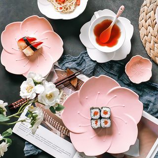 Koringa - Sakura Plate / Bowl | YesStyle