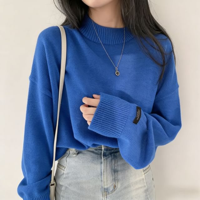 PINPI - Round Neck Plain Sweater | YesStyle