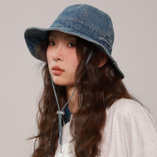Amandier-Washed Denim Bucket Hat