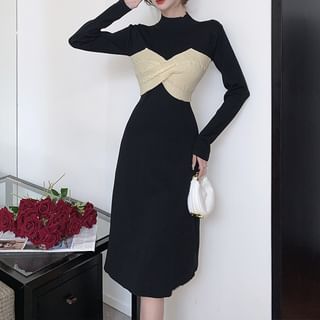 Yilda Mock Two-Piece Long-Sleeve High Neck Knotted Midi Knit Dress Sale