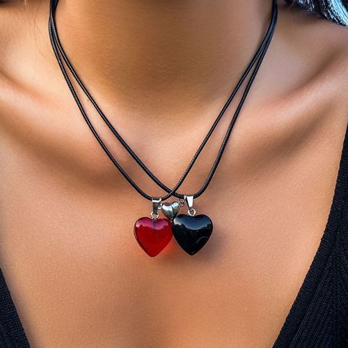 BAST - Magnetic Heart Pendant String Necklace