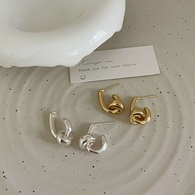 Panda Dama-Irregular Open Hoop Earring