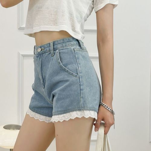 Hippie Lace: Adding Inches: DIY Vintage Lace Trimmed Shorts | Lace trim  shorts, Lace diy, Diy lace trim