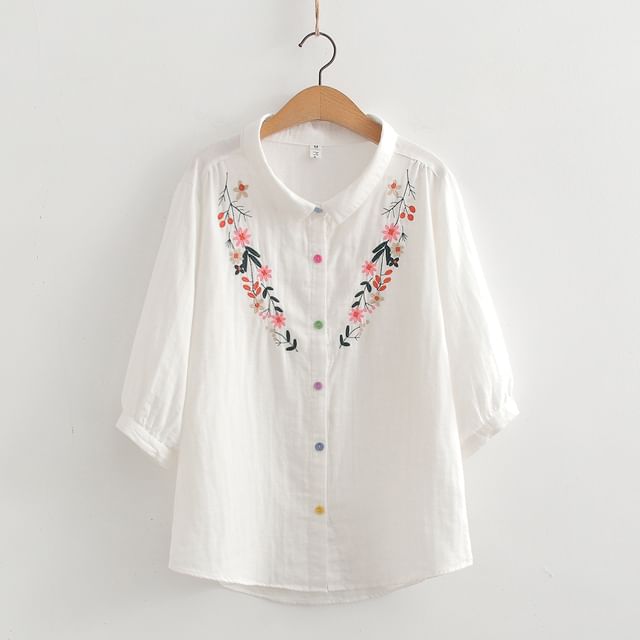 新品タグ付き　 VINTAGE FLOWER EMBROIDERY SHIRT Ameri（アメリ）の「MEDI VINTAGE FLOWER EMBROIDERY SHIRT