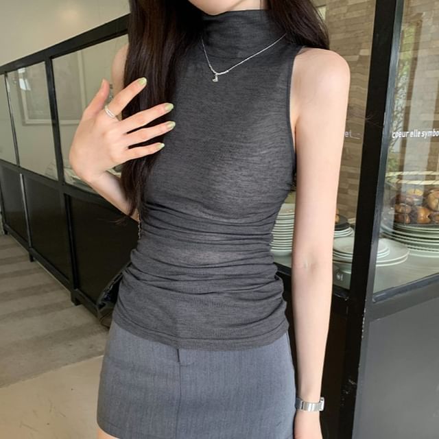 Dragan Pulse-Sleeveless Turtleneck Plain Top