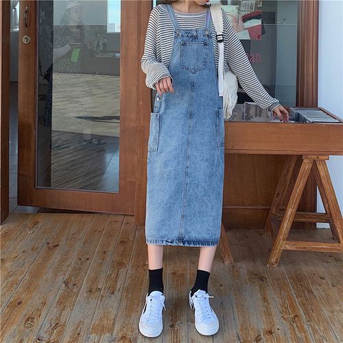 Denim jumper 2024 skirt outfit