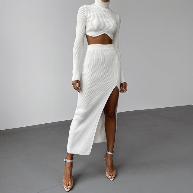 Soybee Set: Long-Sleeve Turtleneck Plain Asymmetrical Crop Knit