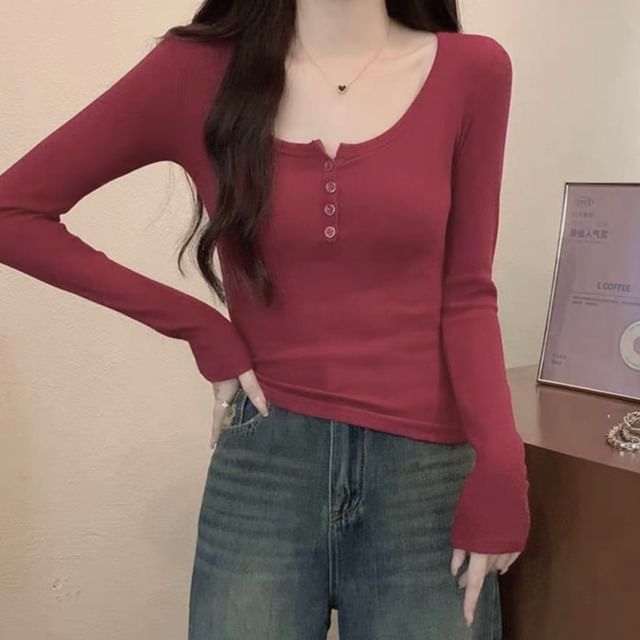 Sisyphi-Scoop Neck Long Sleeve Plain Ribbed Button Up Crop Tee