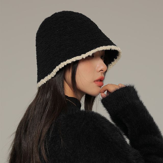 Raconteur-Contrast Trim Knit Bucket Hat