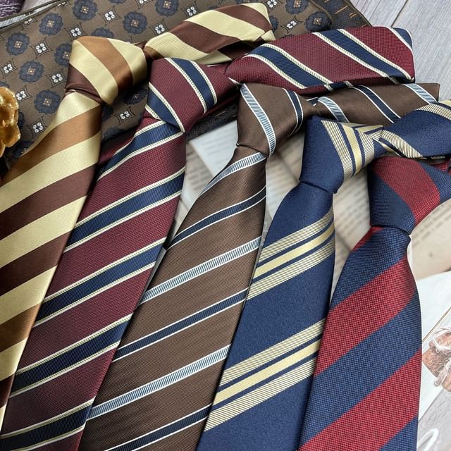 JVL-Striped Tie