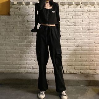 Sukol - Zipped Crop Top   Cargo Pants 