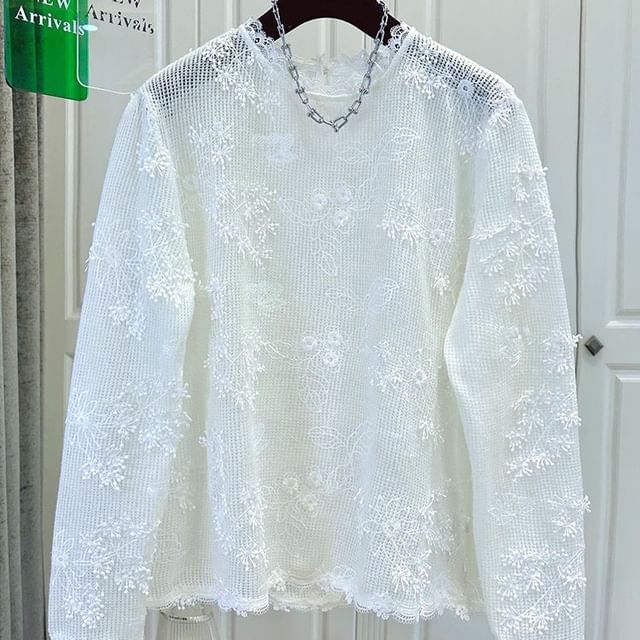 Long-Sleeve Round Neck Flower Embroidered Lace Trim Tee